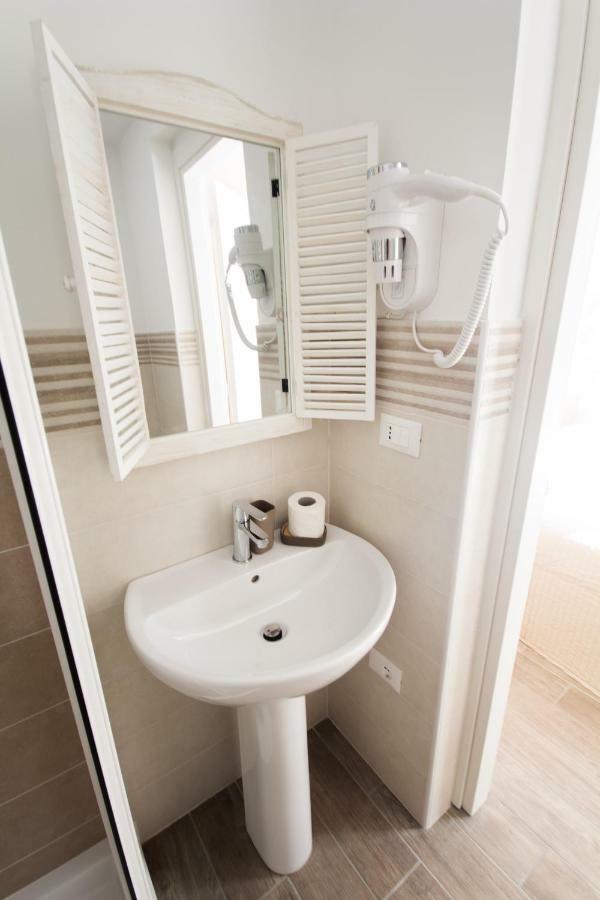 Emily Rooms San Remo Exterior foto