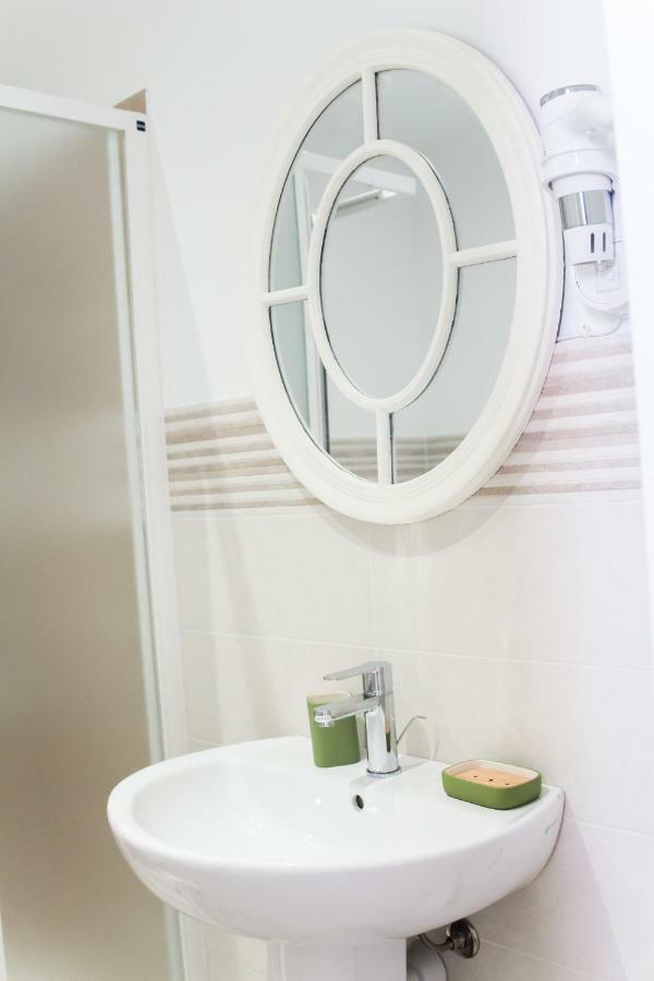 Emily Rooms San Remo Exterior foto