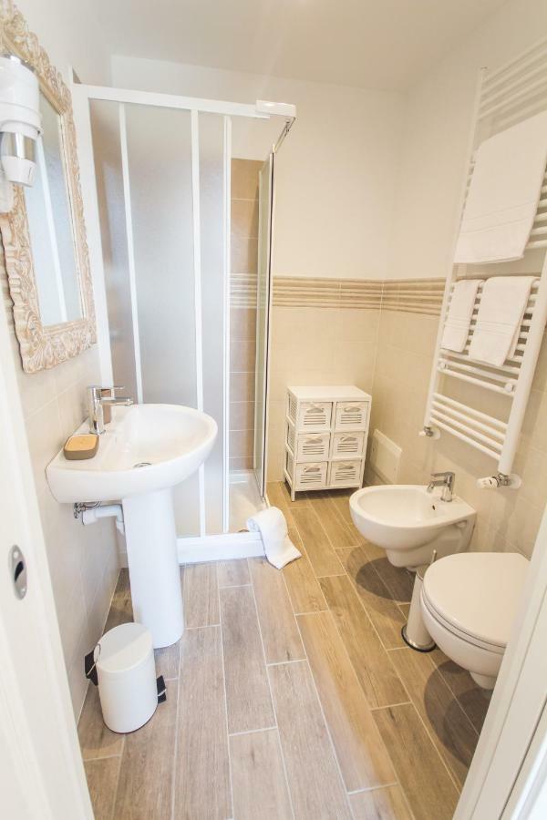 Emily Rooms San Remo Exterior foto